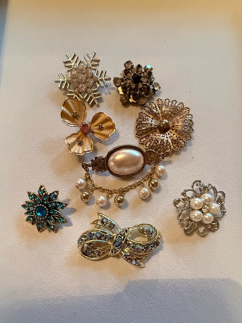 Gold and Pearl Floral Fashion Brooch Bundle